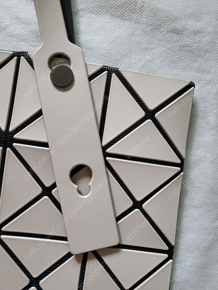 중고 바오바오 루센트 베이지 도트백--6