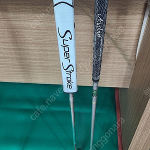 Acushnet Bulls EYE 34인치 양면 퍼터