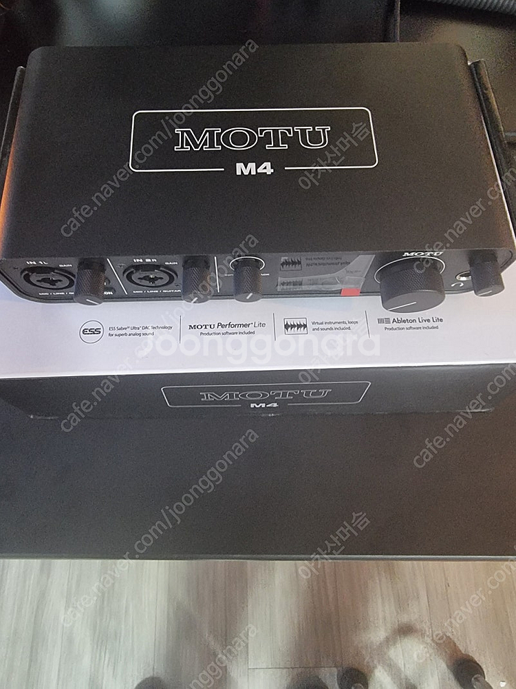MOTU M4 오인페 팝니다.--0