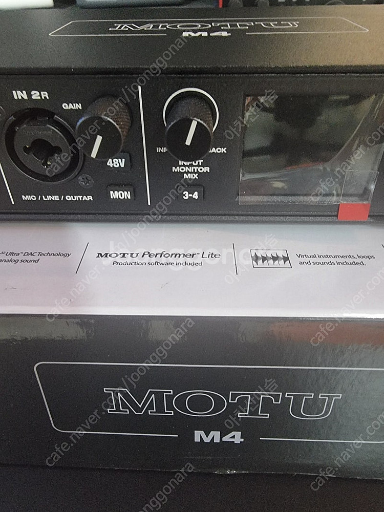 MOTU M4 오인페 팝니다.--1