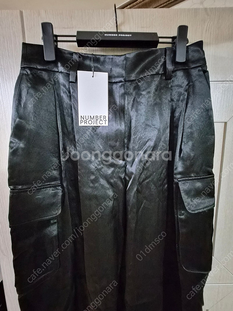 넘버프로젝트 넘프 새틴와이드카고팬츠 블랙 새상품--3