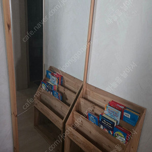 전신거울+전면책장