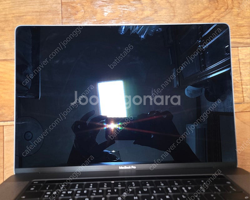애플 맥북프로 2019년형 1TB 16인치--3