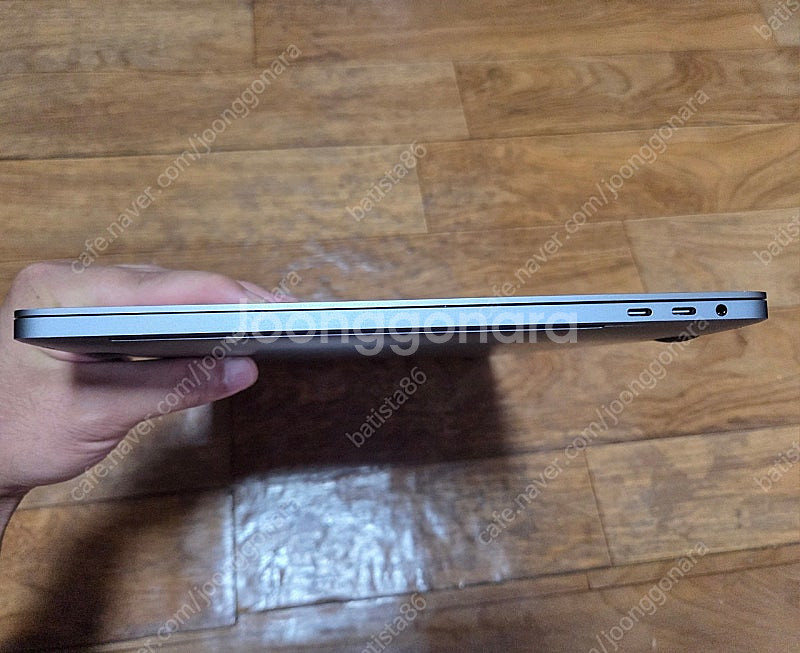애플 맥북프로 2019년형 1TB 16인치--7