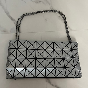 바오바오 체인 크로스백