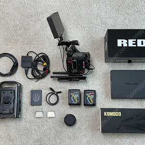 RED KOMODO 6K 시네마 카메라 세