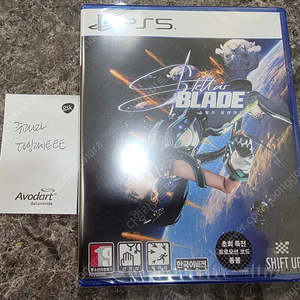 PS5 스텔라블레이드 초회판 미개봉 팝니다