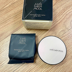 새상품)정샘물 에센셜 스킨 누더쿠션 페어라이트(본품+리필) 반택포