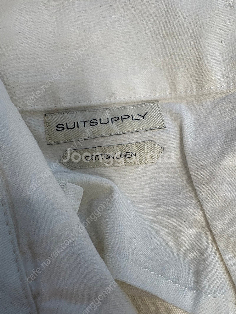 수트서플라이 화이트 카고 반바지 팝니다--2