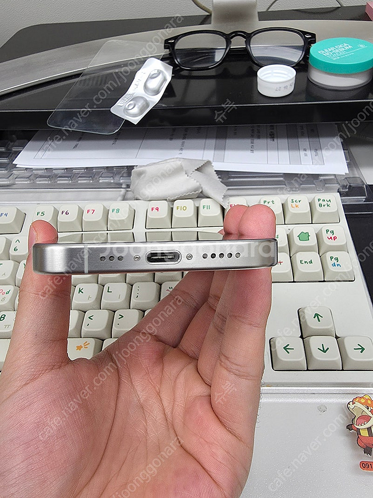 아이폰15pro 128 화이트 풀박스--3