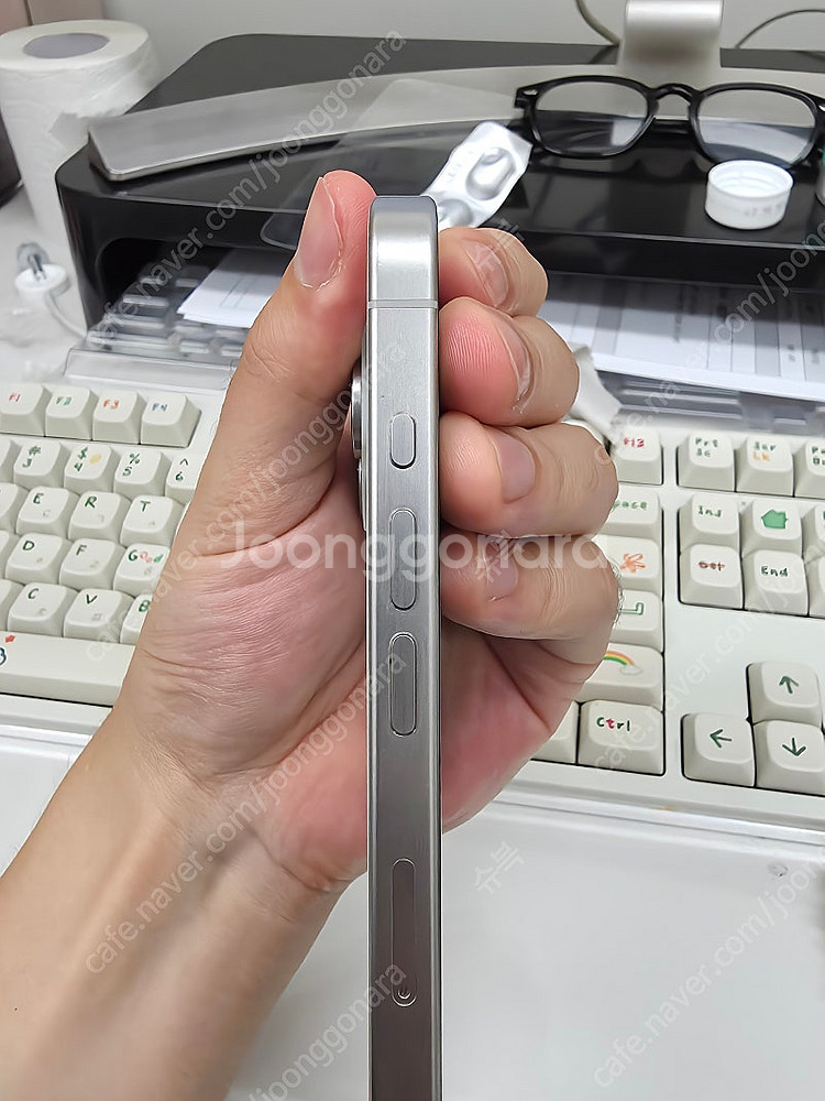 아이폰15pro 128 화이트 풀박스--7