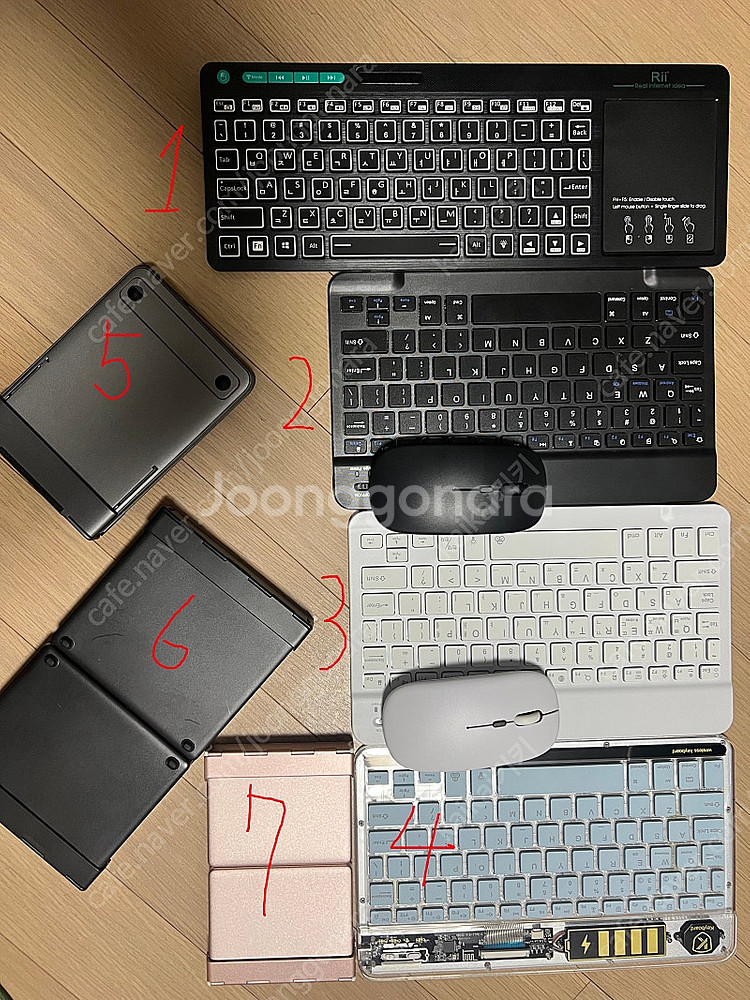 각종 휴대용, 접이식 키보드 팝니다--0