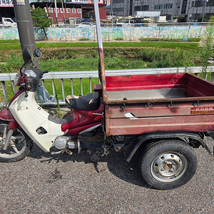 삼발이 오토바이 125