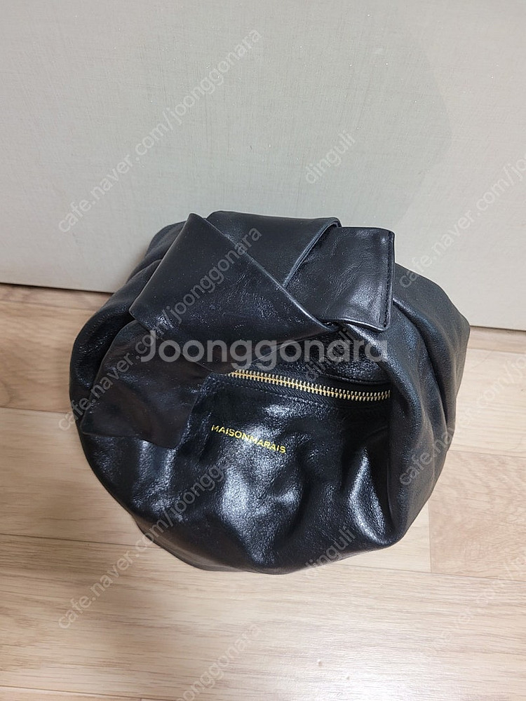 메종마레 토트백 팝니다--1