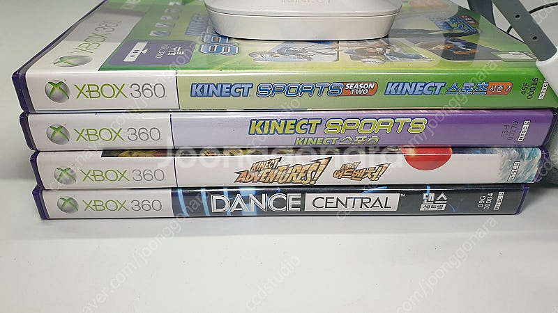 엑스박스360 (키넥트 +헤드셋+키넥트 게임4종)--8
