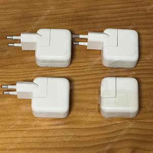 애플 정품 충전기 팝니다.