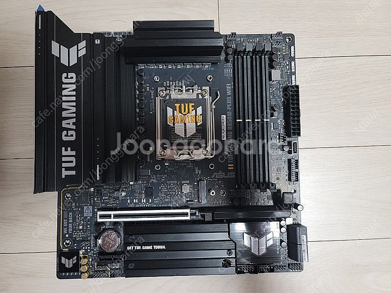 ASUS TUF Gaming B850M-PLUS WIFI STCOM 팝니다.--1
