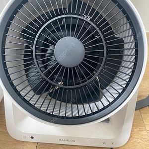발뮤다 서큘레이터 GreenFan C2