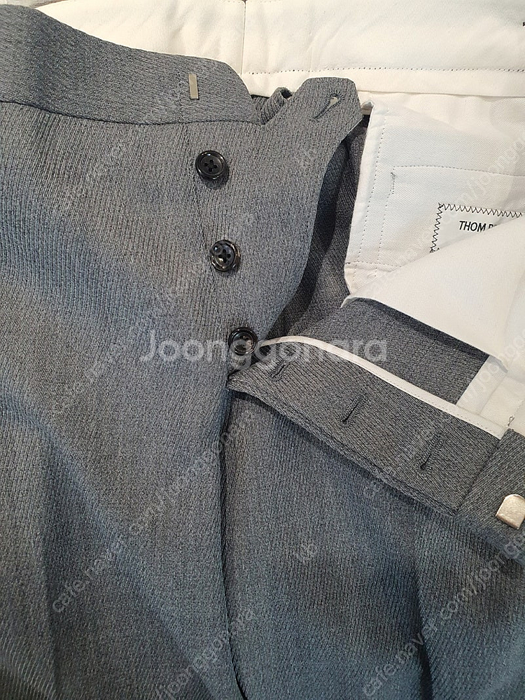 톰브라운 남성 모 팬츠 판매합니다!--5