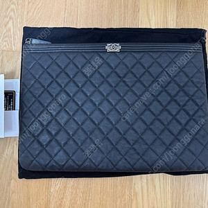 샤넬보이빈티지클러치은장