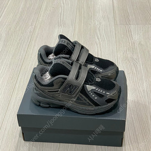 뉴발란스 키즈 운동화 160