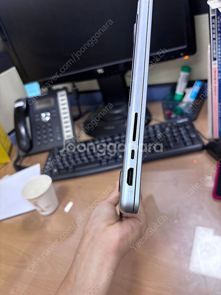 초가성비 맥북프로 14인치 M1 Pro 기본형 판매합니...--7