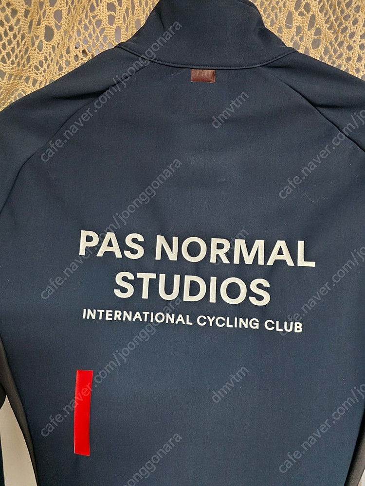 파스노말스튜디오 사이클링 동계자켓입니다 이미지
