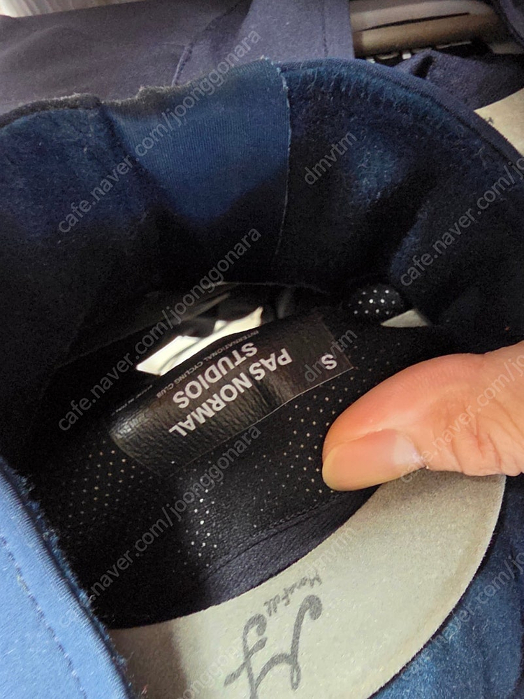 파스노말스튜디오 사이클링 동계자켓입니다 이미지