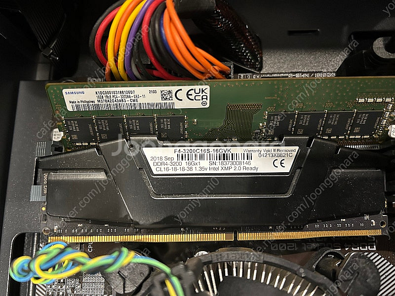 GIGABYTE GA-B460M DS3H V2 + In...--5