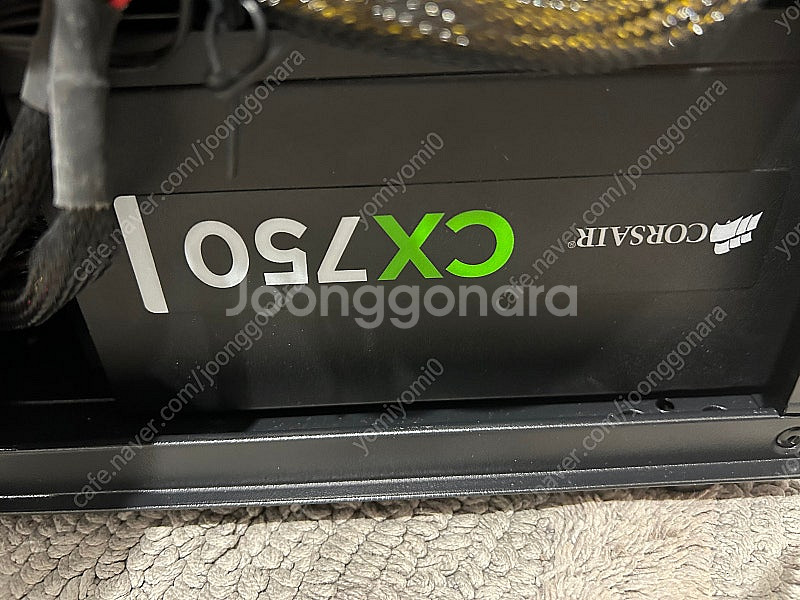 GIGABYTE GA-B460M DS3H V2 + In...--6