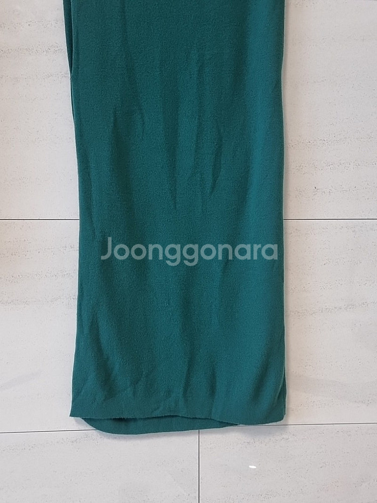 한섬 TIME 타임 포스트모던 울100% 민소매 니트 원피스--3