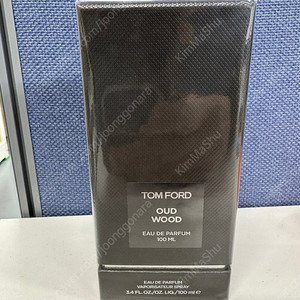 TOM FORD OUD WOOD EAU DE PARFUM 100ML(톰포드 오드우드 오 드 퍼퓸 100ml) 판매합니다.