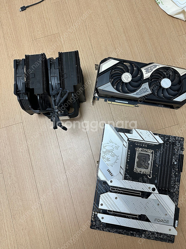 MSI Z690 FORCE DDR5 / 녹투아 NH-D...--0