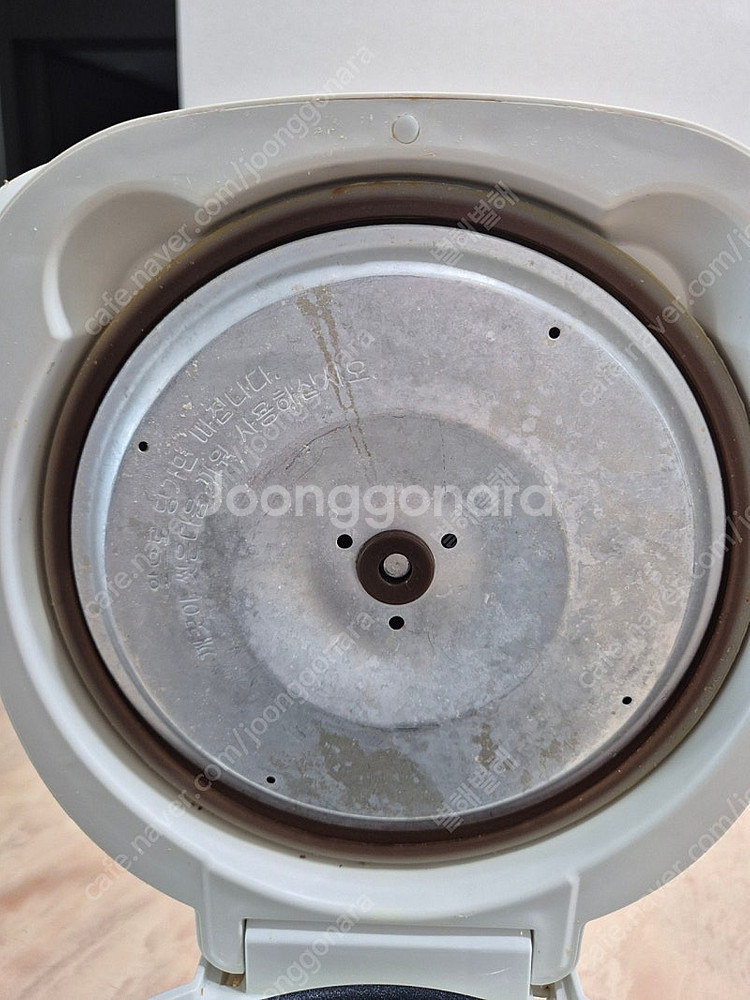쿠첸 WM-0301F 밥솥 판매합니다.2~3인용--2