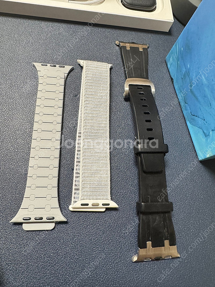애플워치 10 42mm / 거의 새것 / 스트랩 30만...--8