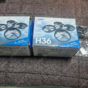 미니드론 jjrc 미니드론 jjrc h36 2대+추가배터리+멀티충전기 판매합니다(조종기 한개 불량)