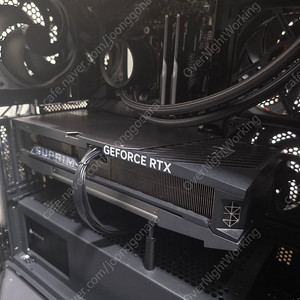 9950X3D + RTX 5090 + 96GB RAM + 6TB SSD 완본체 조립 PC 팝니다