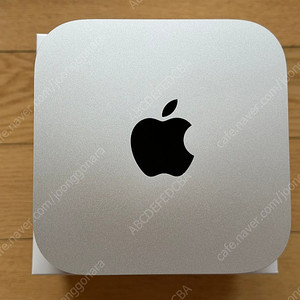 Apple M4 Mac Mini 애플 맥 미니 기본형 16GB RAM, 256GB SSD + 거치대