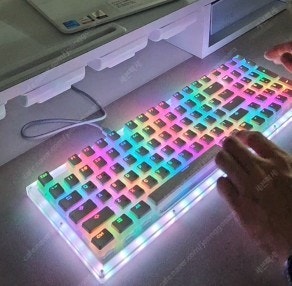 아크릴 RGB키보드 핫스왑지원--5
