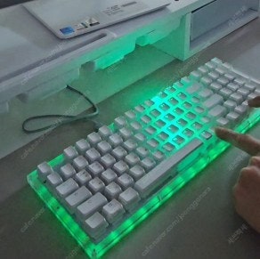 아크릴 RGB키보드 핫스왑지원--7