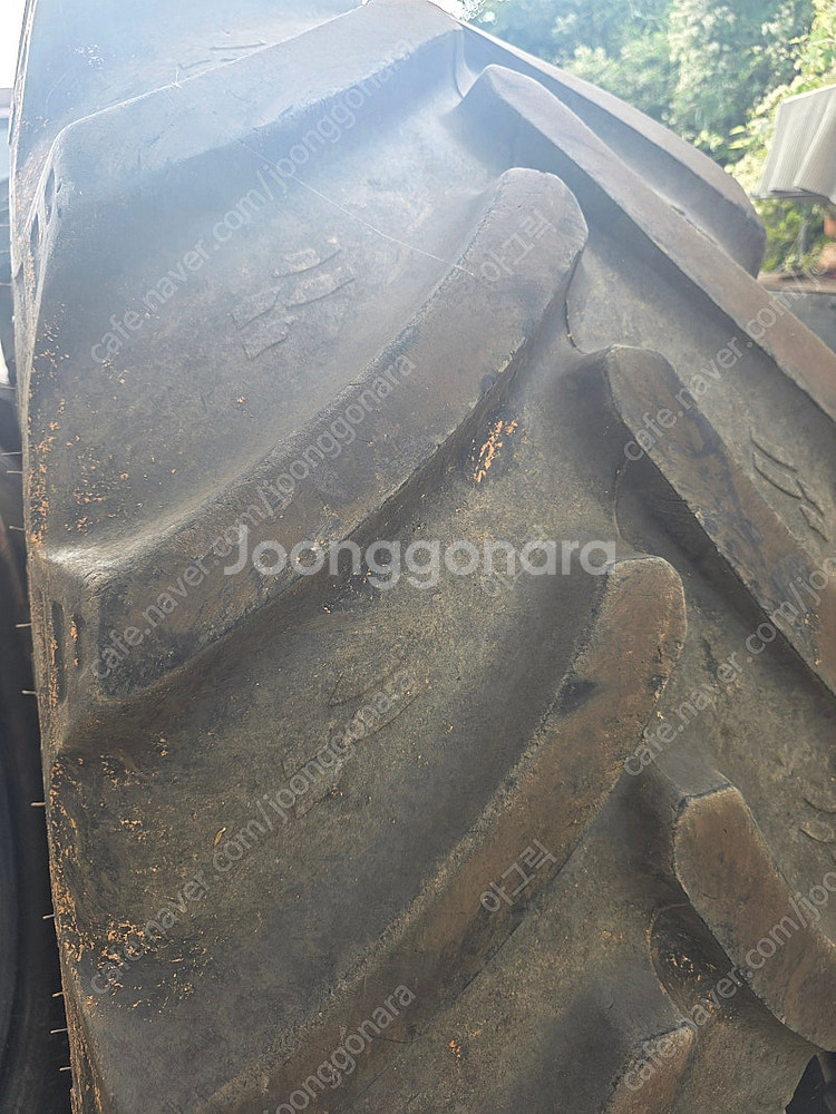 중고트랙터타이어 540/65R30--1