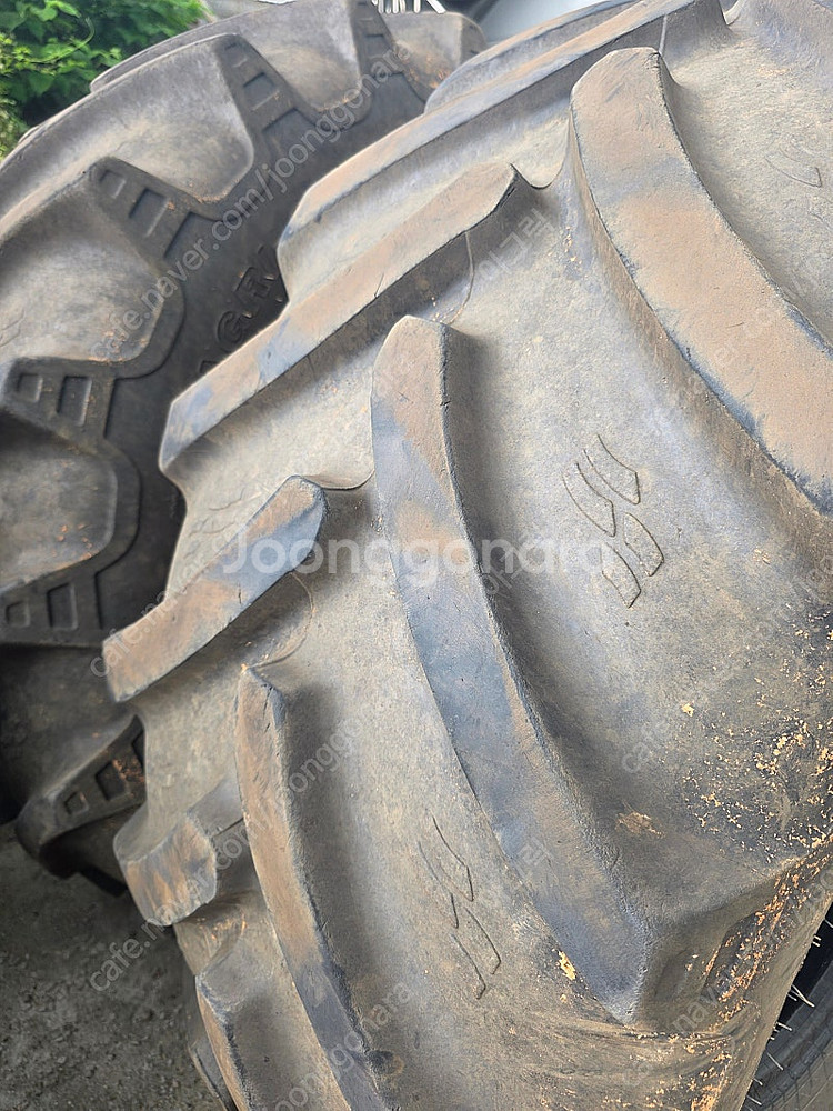 중고트랙터타이어 540/65R30--4