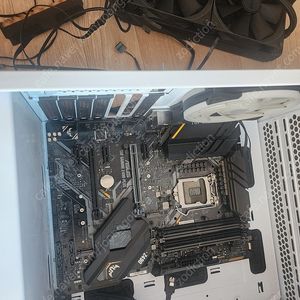 asus tuf z490 plus 메인보드, 애즈락 b360m pro4 메인보드, 삼성 ddr4 램, apacer ddr4 램 panther 32기가, nzxt x63 수냉쿨러,