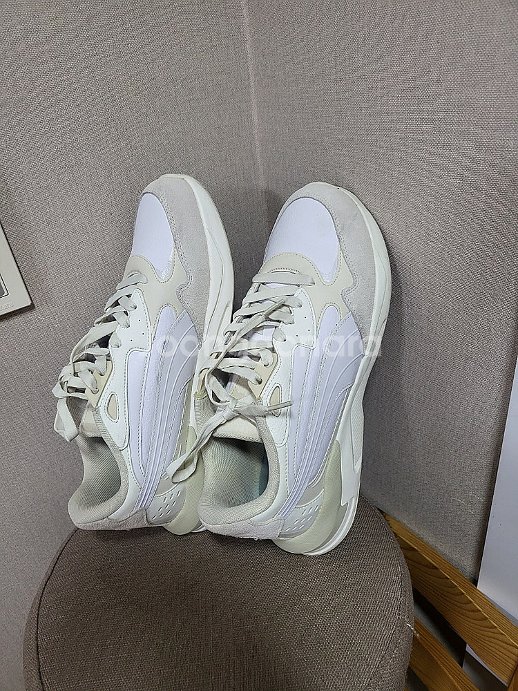 푸마 운동화(SOFTFOAM 290mm)팝니다(택포1만...--4