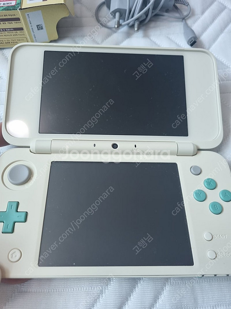 뉴 닌텐도 2DS XL 뉴투다수 동물의 숲 에디션--1