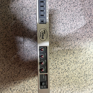 Tera Audio DM-2000 매트릭스 파워 앰프 (XLR IN, 스피콘 아웃)