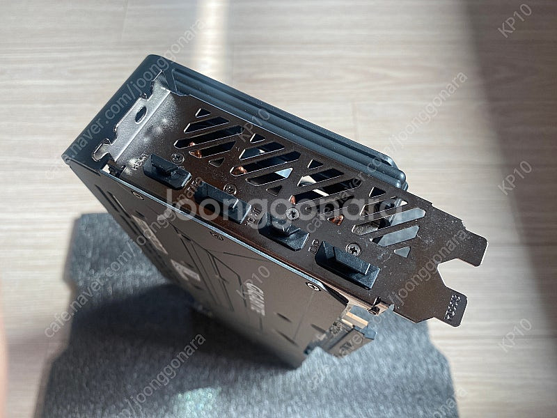기가바이트 rx 7800xt gaming oc 3팬--3