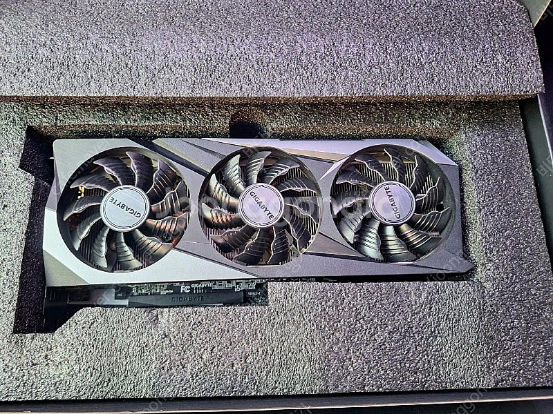 기가바이트 RX6800 16G 팝니다 [광주광역시]--0