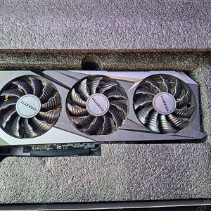 기가바이트 RX6800 16G 팝니다 [광주광역시]