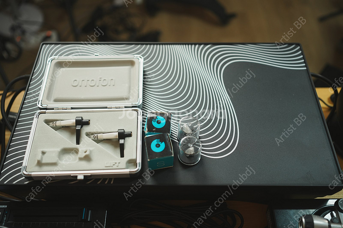 Reloop 리룹 턴테이블 RP8000 mk1/mk2 ...--5